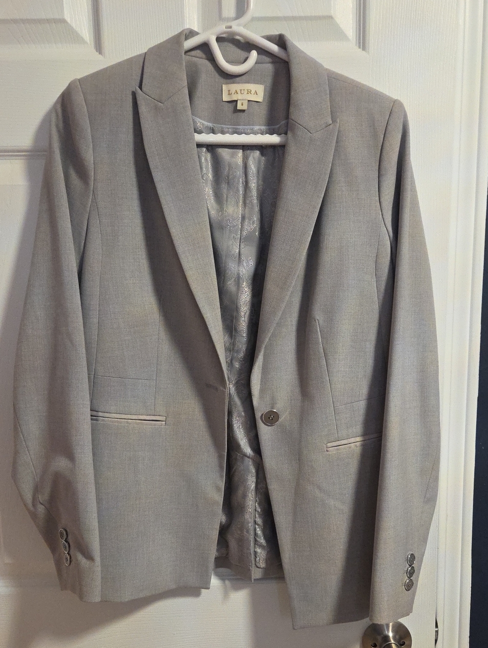 Laura Suze 6  Light Gray Single-Button Blazer